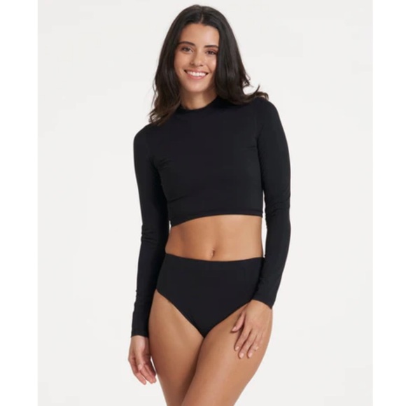 Vuori Women's XL Dune Crop Top Black NWT UPF 30 Sun Protection Mock Neck - Picture 2 of 7